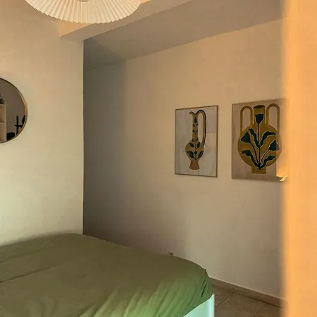 شقة 3-room For 6 People In Port Vauban